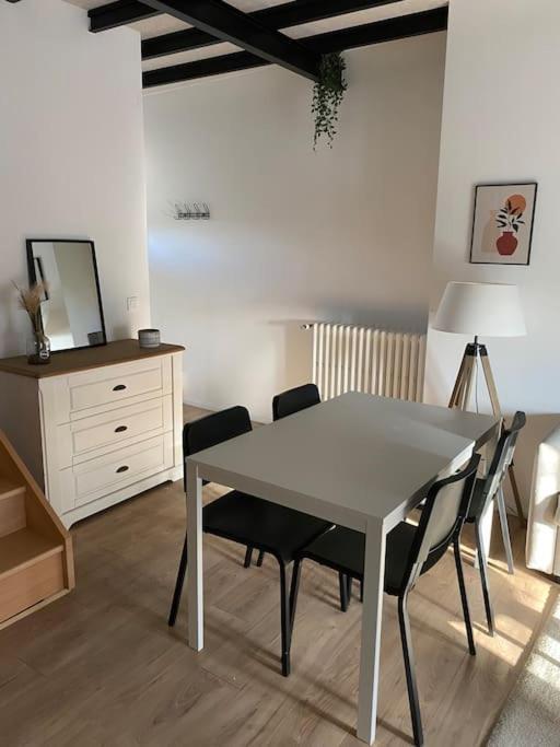Appart Renove En Duplex Avec Terrasse Et Garage Bouleurs エクステリア 写真
